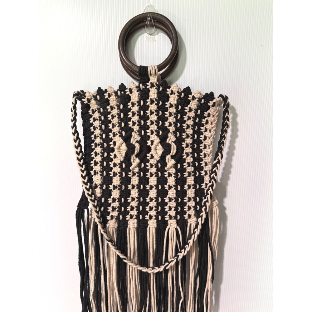 NWOT Fifth & Luxe Macrame Fringe Shoulder Bag Black Ivory Boho Wooden Ring Tote - Picture 2 of 8